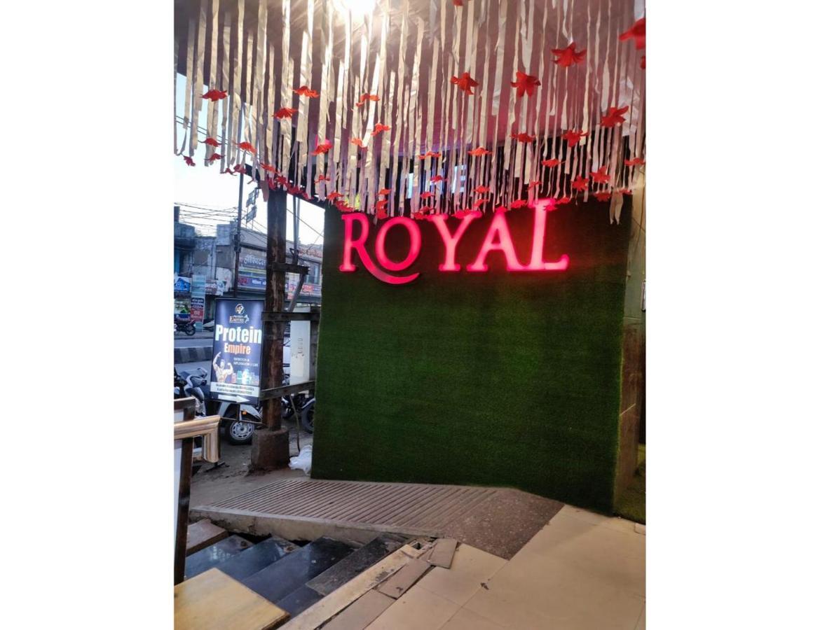 Hotel The Royal, Sehore Ngoại thất bức ảnh