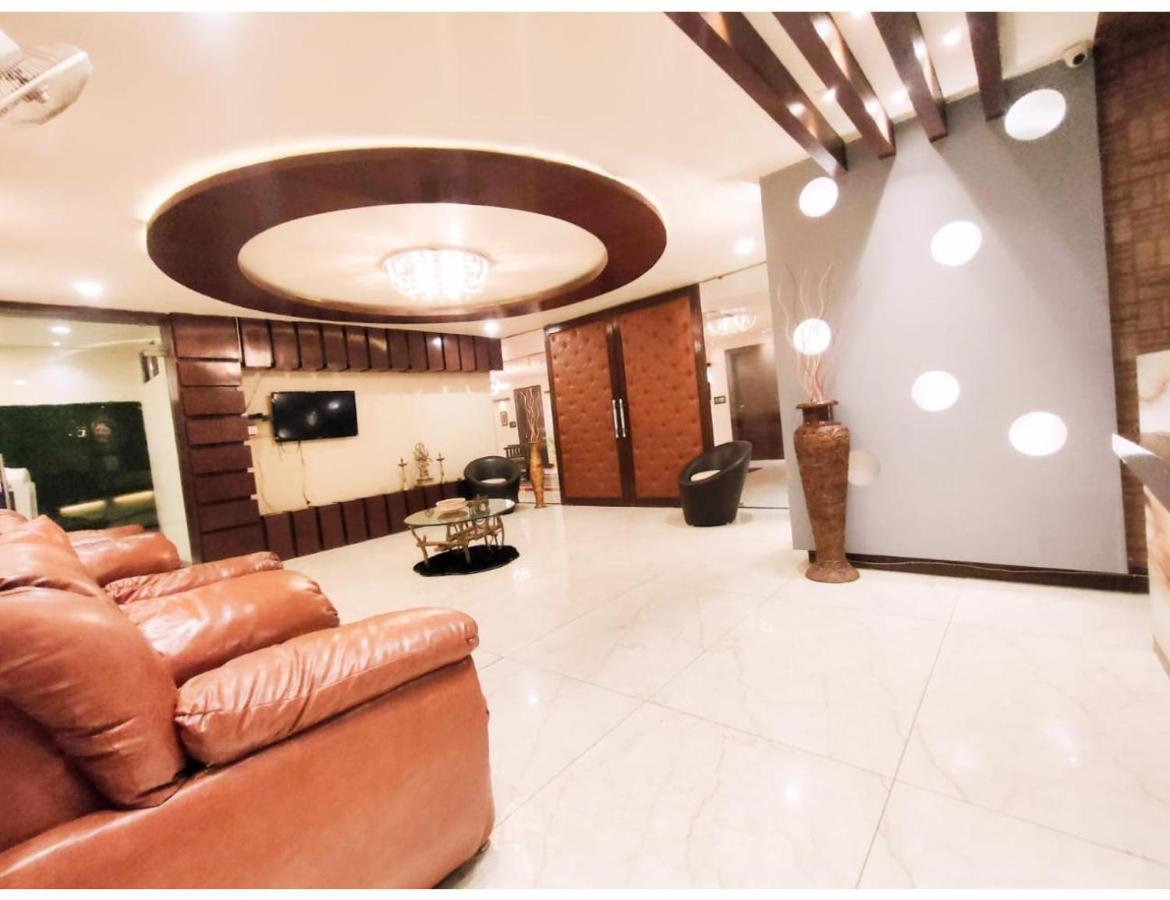 Hotel The Royal, Sehore Ngoại thất bức ảnh
